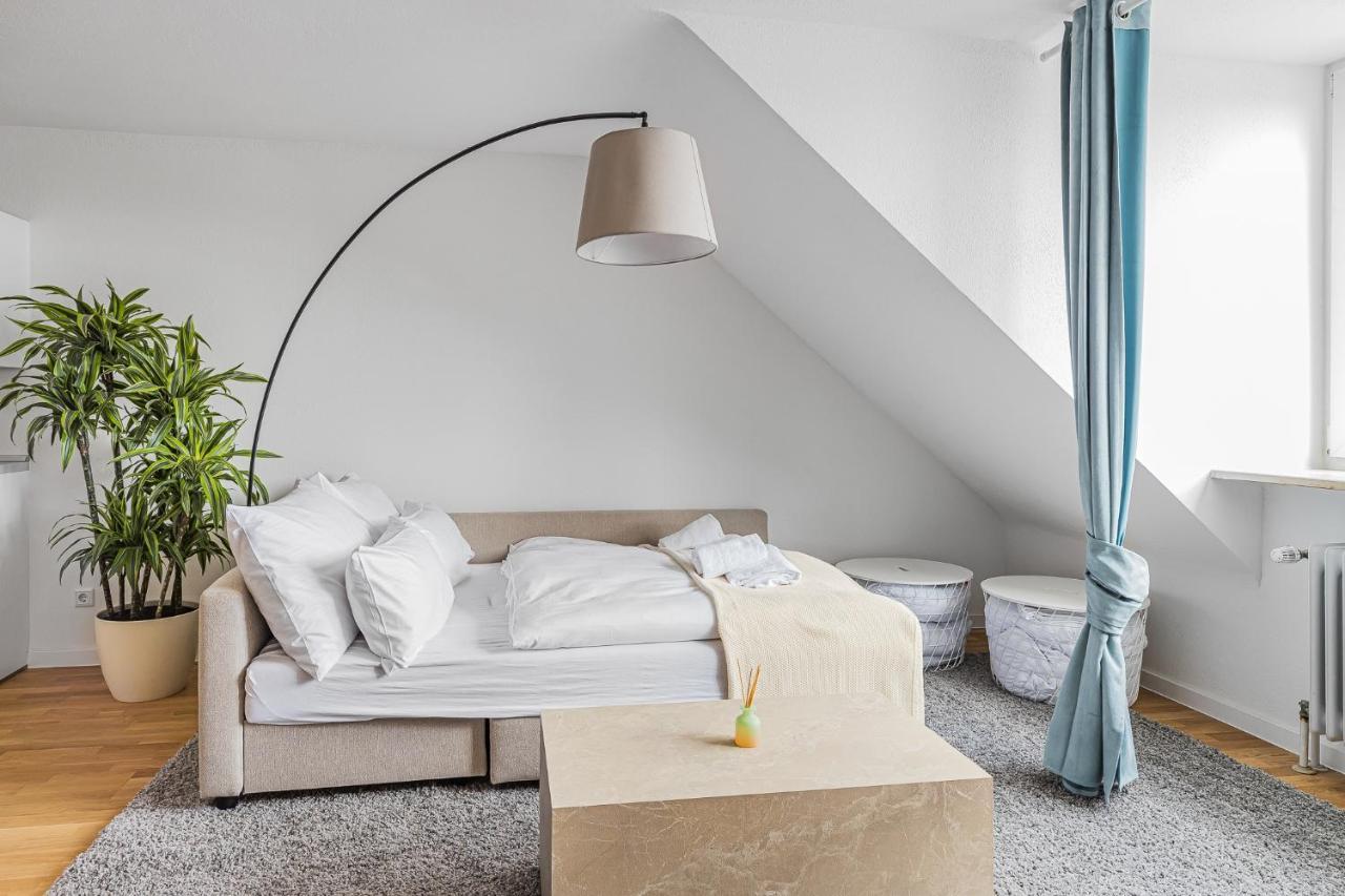 Prime: Design Fur 4 - Zentrale Lage Apartment *